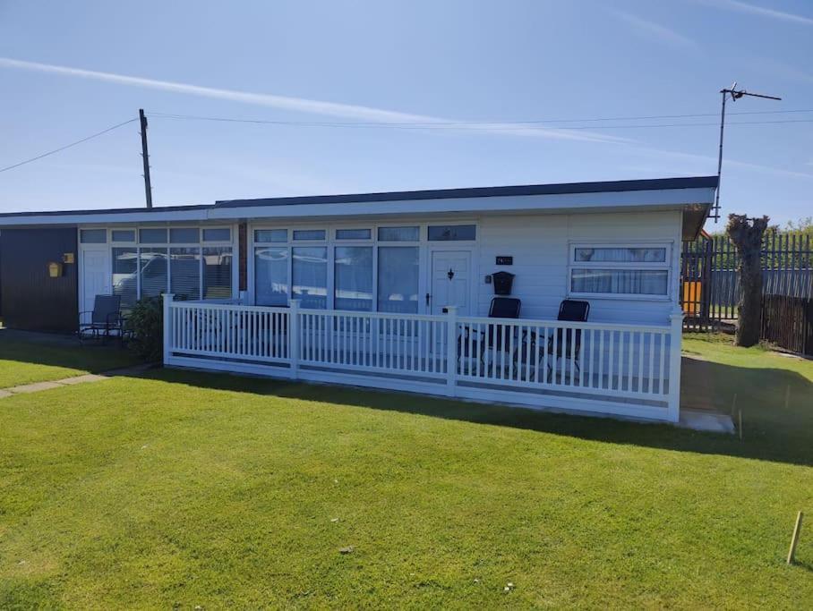 L&L'S Lodge, A Small But Perfectly Formed Chalet Chapel Saint Leonards Eksteriør bilde